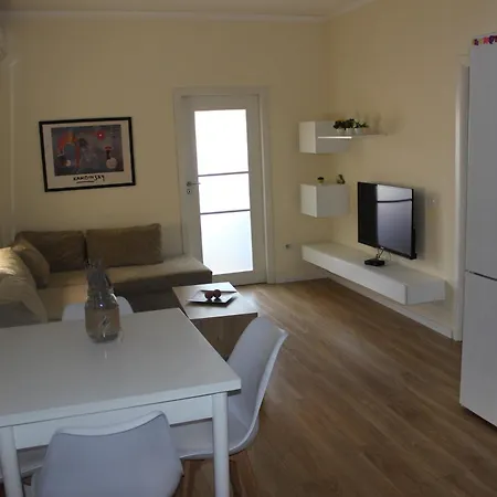 Lavandula Apartment Tirana