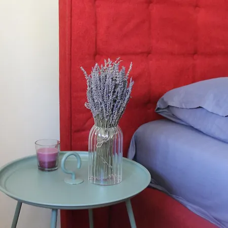 Lavandula Apartment *